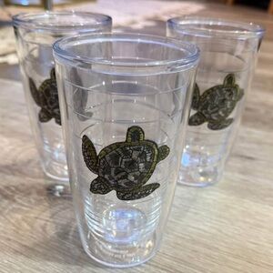 Set of 3 Turtle Design Clear Tervis Tumblers